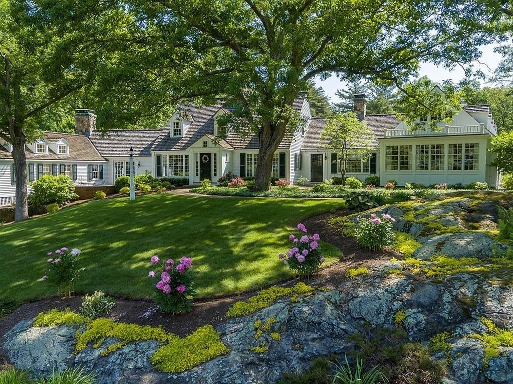 124 Farm St, Dover, MA 02030 Zillow