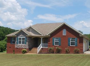 2115 Double Branch Rd, Columbia, TN 38401