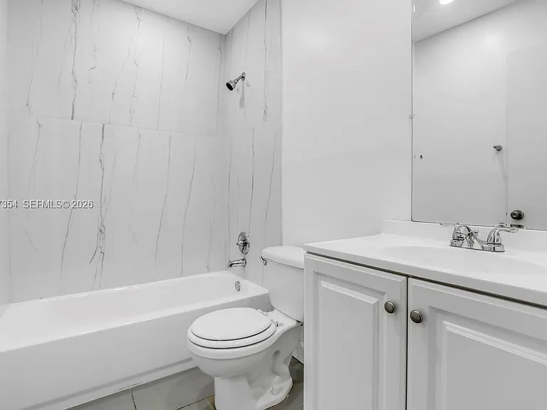 3100 Coral Springs Dr #2H — Photo 15