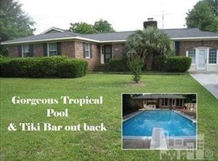 4514 Dean Dr, Wilmington, NC 28405