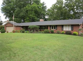 814 Glendale Rd, Marietta, OH 45750