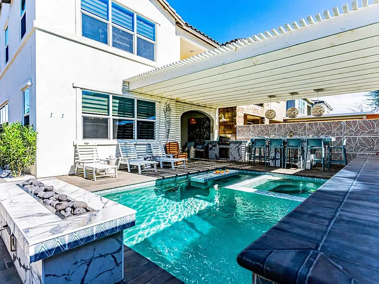 Passagio Lago Way — Photo 12