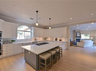 9522 James Cir, Villa Park, CA 92861