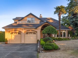 2391 Alta Vista Pl, Central Saanich, BC V8Z 5S6