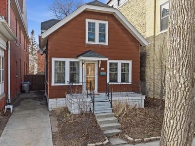 1941 N Bartlett AVENUE, Milwaukee, WI, 53202