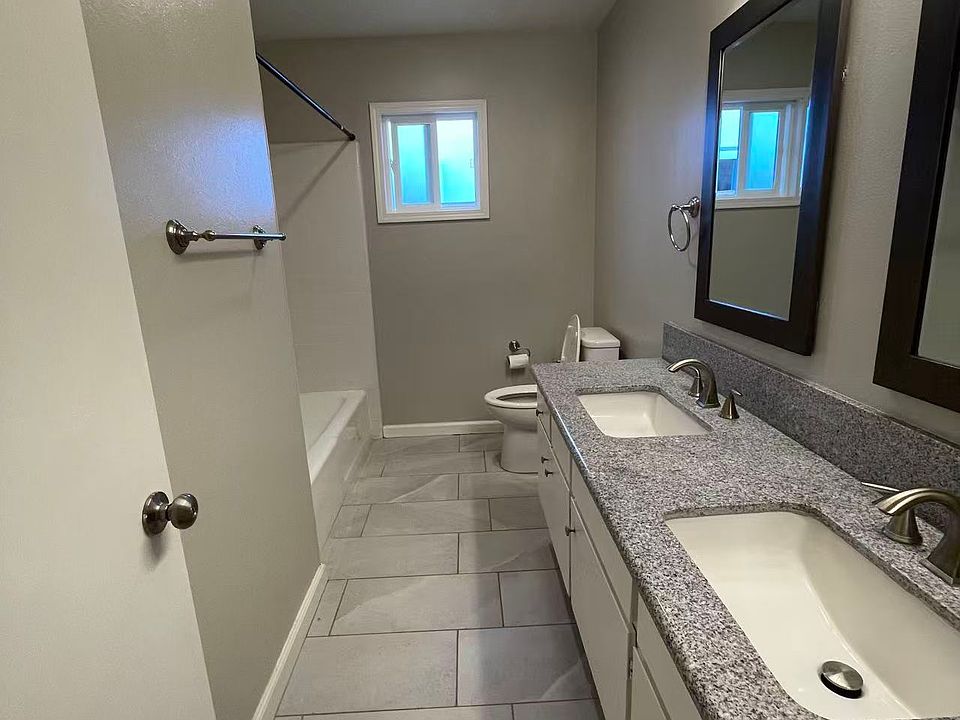 2nd image of 14 Gillman St