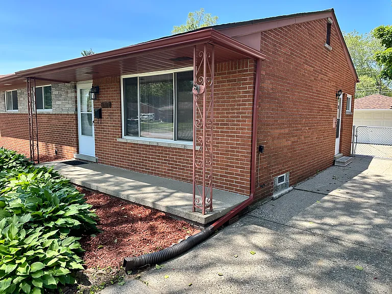 4795 Gerald St