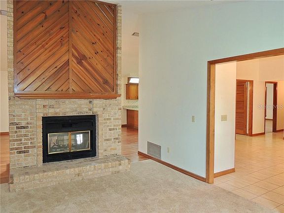 4th image of 1385 Indian Rock Ct