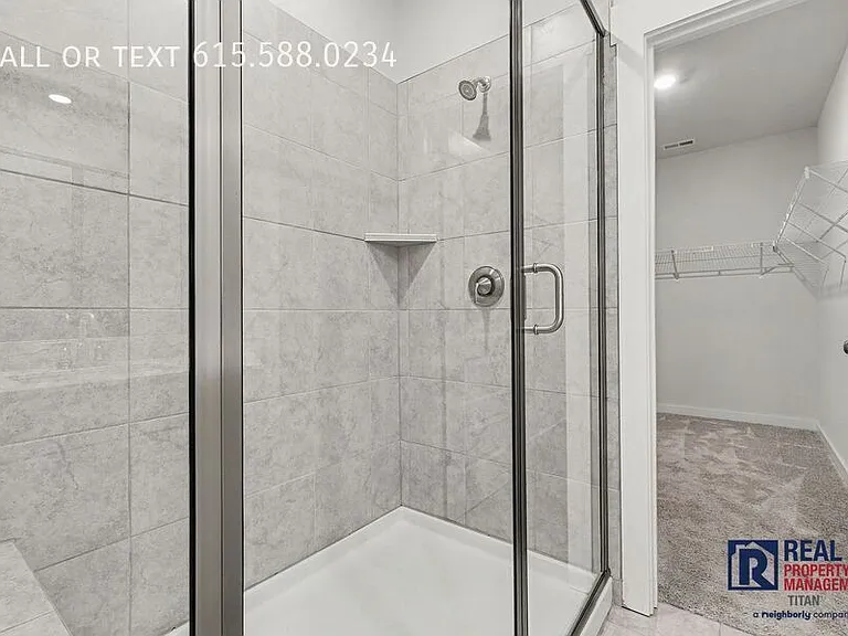 1029 Ewell Farm Cir — Photo 18
