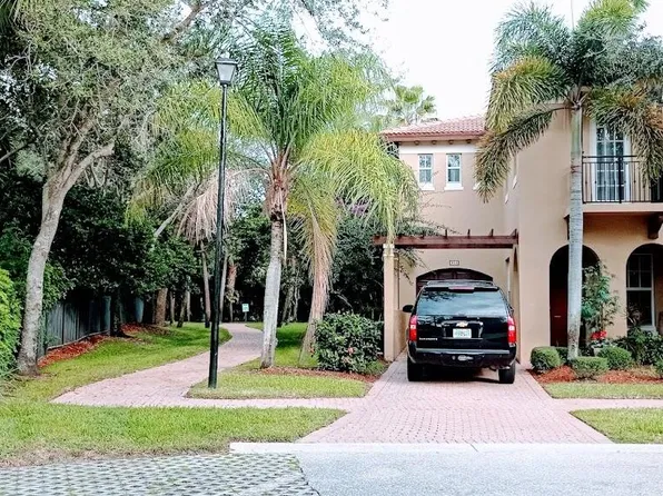 2812 Eagle Rock Cir Unit 906, West Palm Beach, FL 33411