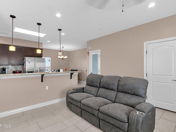 5th image of 109 Camino Cresta Pl