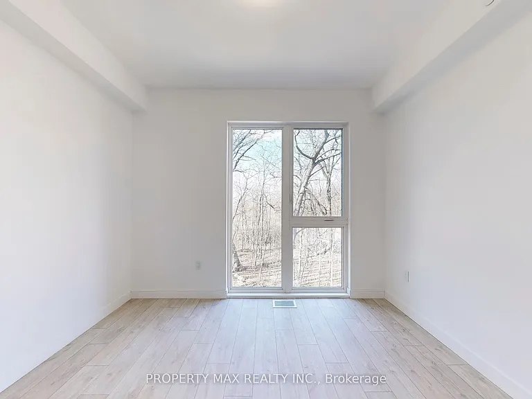 170 Clonmore Dr #9 — Photo 21