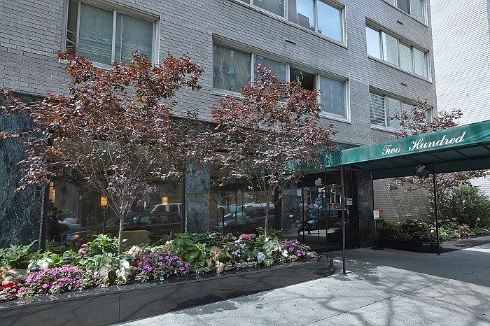 1st image of 200 E 78th St APT 3B