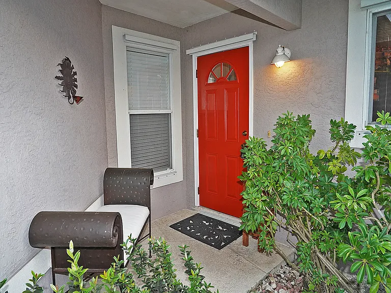 2524 Lee St — Photo 14