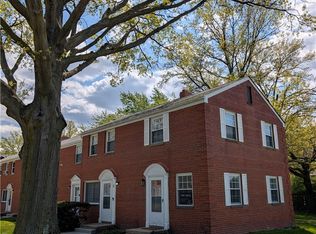 422 Clearview Dr #J10, Euclid, OH 44123