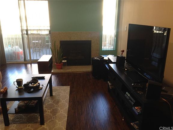 3rd image of 5050 Maplewood Ave APT 103