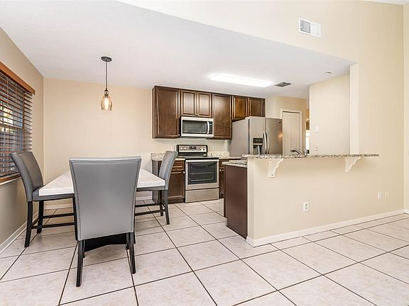 3rd image of 1516 Lawndale Cir