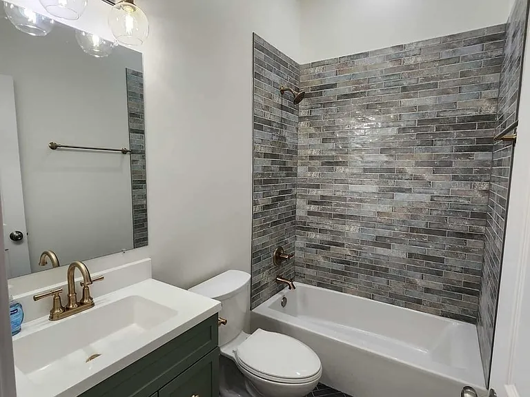 6321 S Eberhart Ave #2 — Photo 17