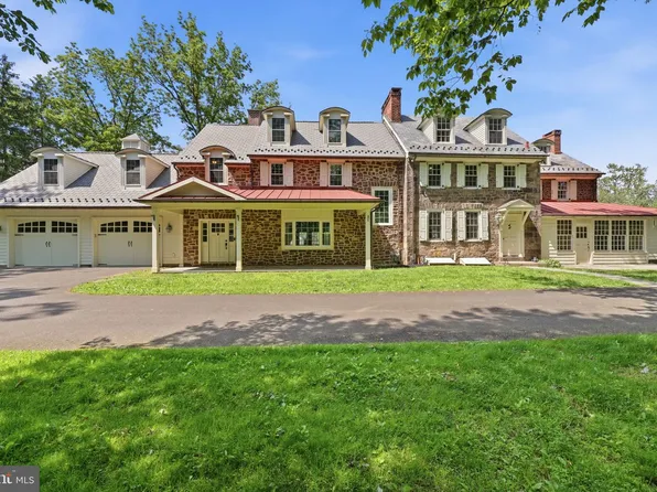 1682 Clydesdale Cir, Yardley, PA 19067