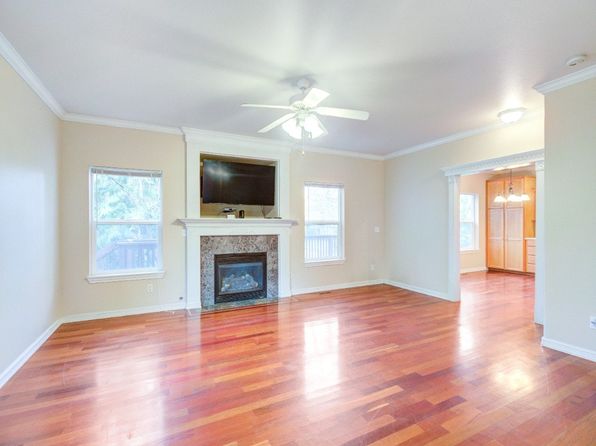 1011 117th Streetcourt E, Tacoma, WA