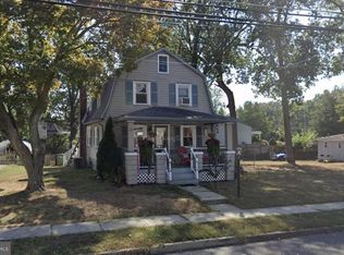 15 Grandview Ave, Pitman, NJ 08071