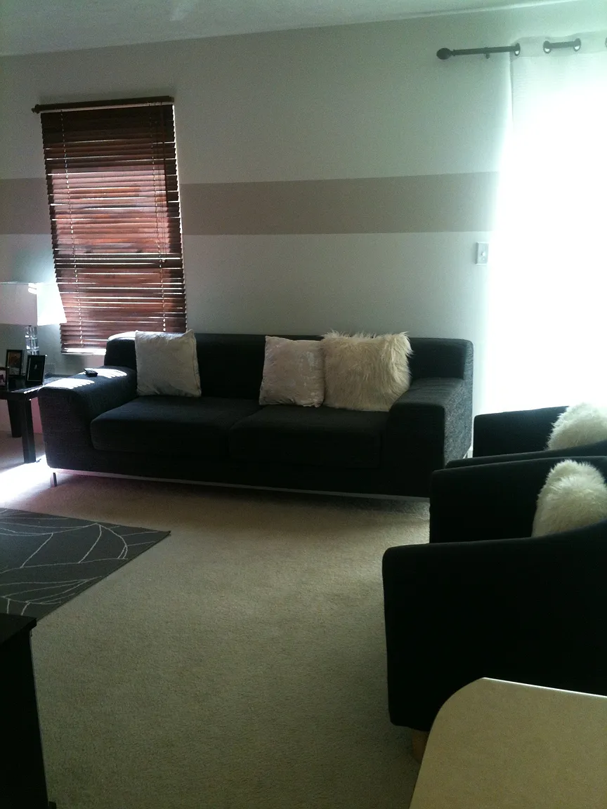 1208 Canterbury Dr photo 1