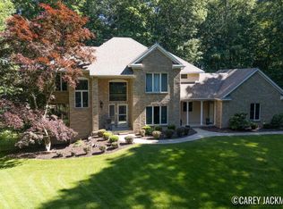 2111 Woodley Creek Ct NW, Comstock Park, MI 49321