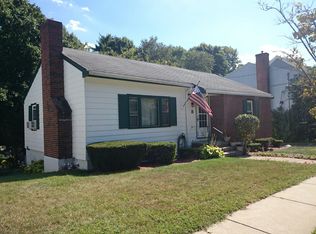 8 Cerdan Ave, West Roxbury, MA 02132