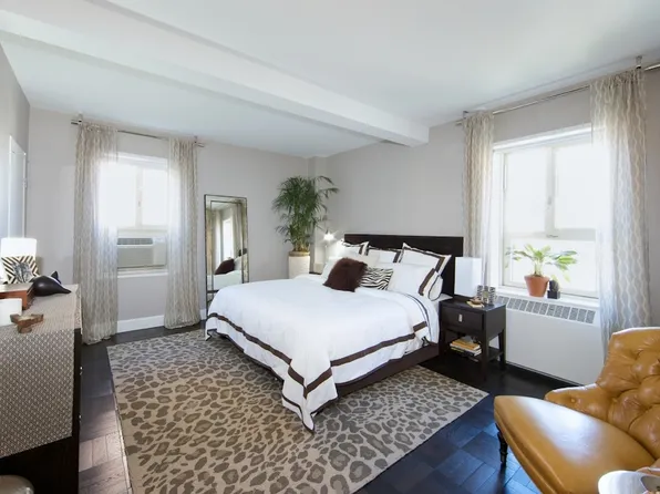 531 East 20th Street image 1 of 13