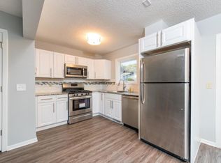 283 Morningside Cir, Saint Paul, MN 55119