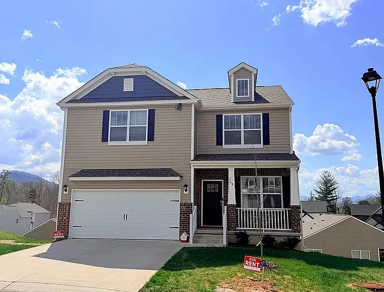 768 Fountain Park Blvd — Photo 1