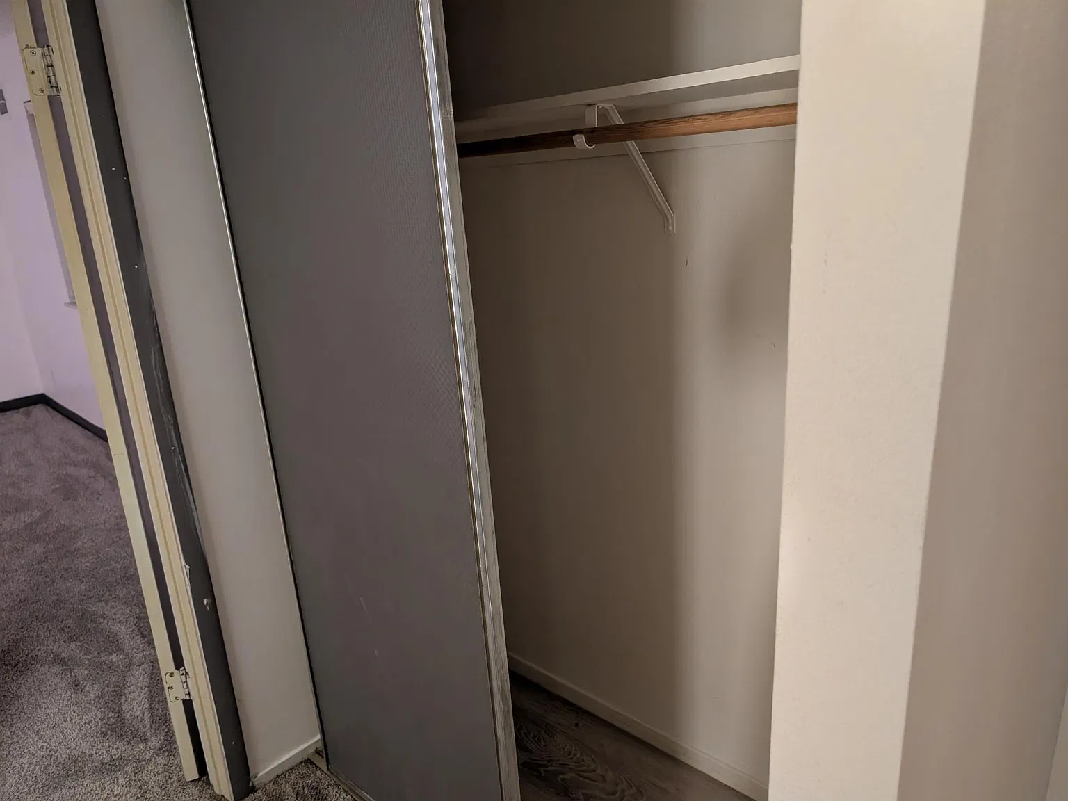 2 bed, 900 sqft, $1,250 — Photo 2