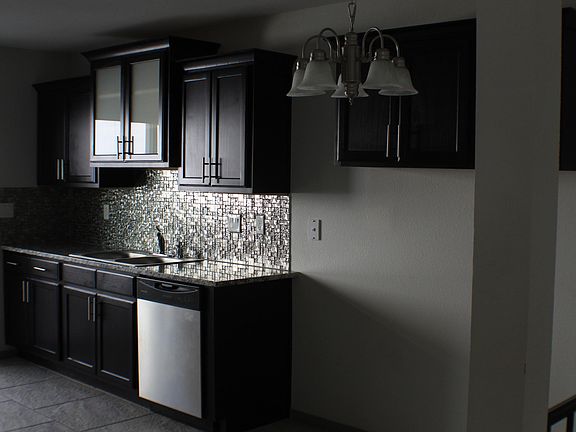 4th image of 864 Ballard Shapleigh Pl