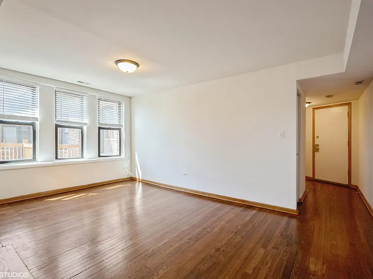 4455 N Dover St #2 — Photo 11