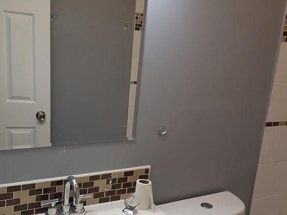 2nd image of 5551 N Linder Ave #1