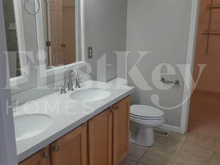 4198 Shayler Creek Dr — Photo 8