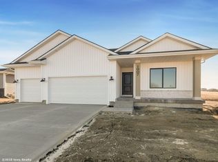1907 NW Beechwood St, Ankeny, IA 50023