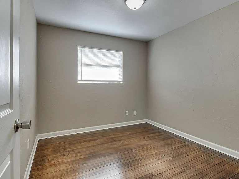 1432 SW 61st Ter — Photo 31