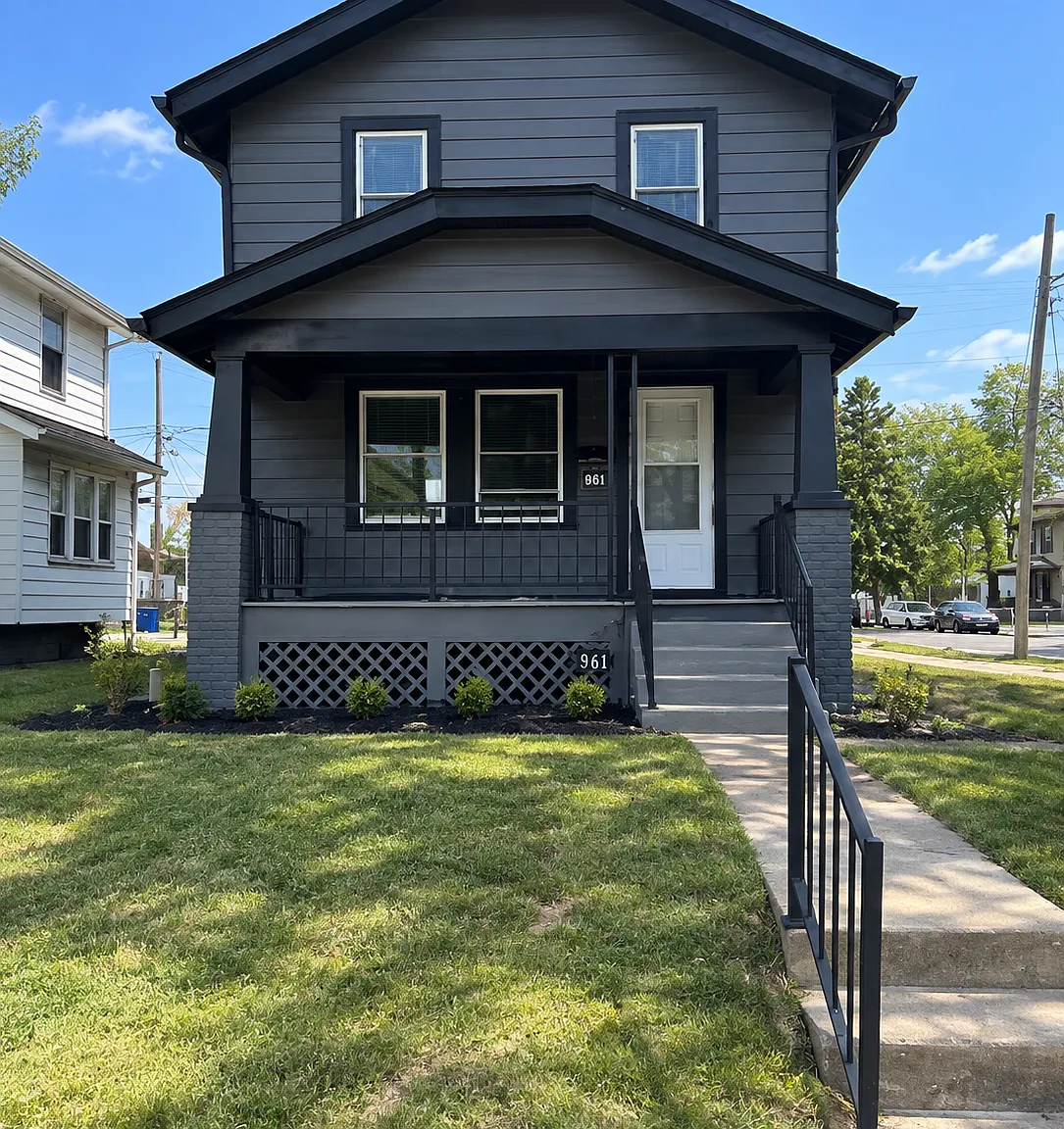 2 bed, 1026 sqft, $1,350 — Photo 1