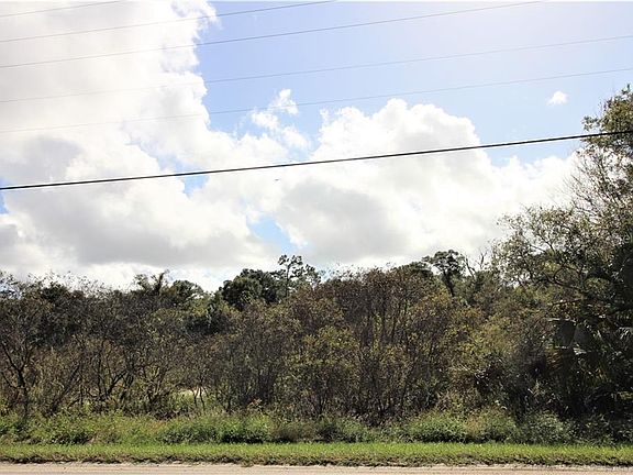 5th image of Durfey Ave