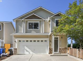 19297 Oak Ave, Sandy, OR 97055