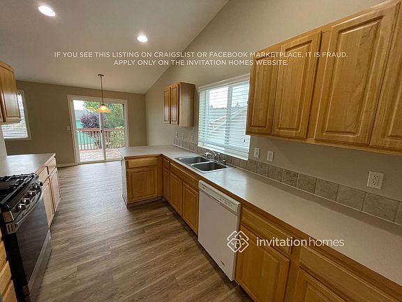 5th image of 14624 80th Ave E