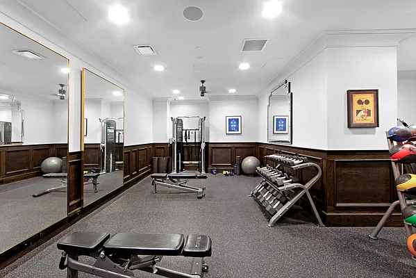 Rented by Level Group | media 18