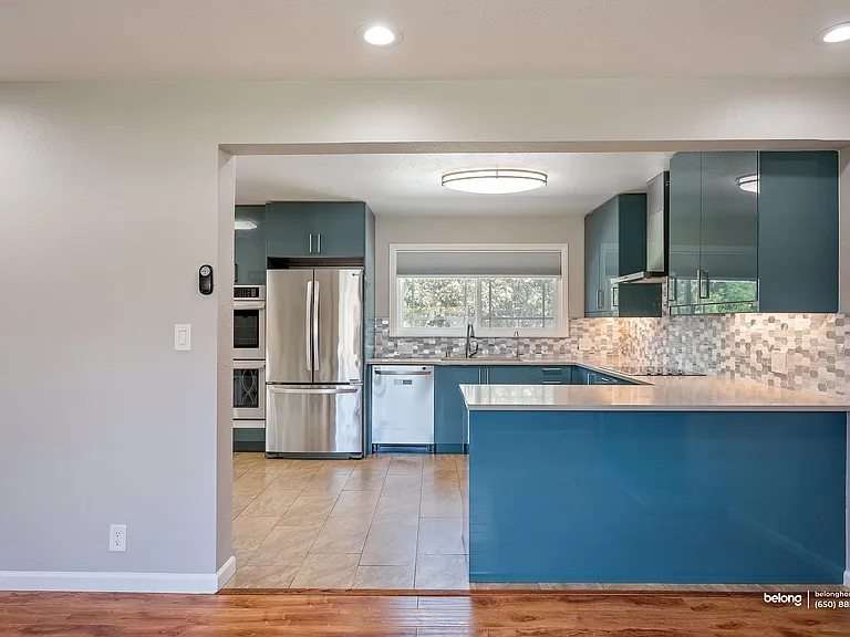 3661 Slopeview Dr — Photo 13