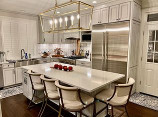 6021 Marshal Foch St, New Orleans, LA 70124