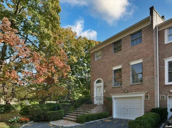 86 Marjorie #86, Manhasset, NY 11030
