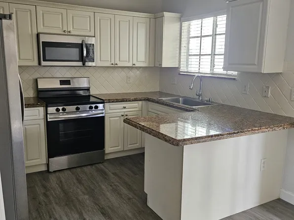 2730 NE 4th St Unit 105, Homestead, FL 33033