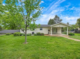 67 Willow Dr, Eureka, MO