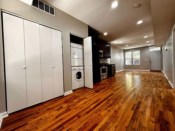 2nd image of 3219 S Lituanica Ave APT 1R