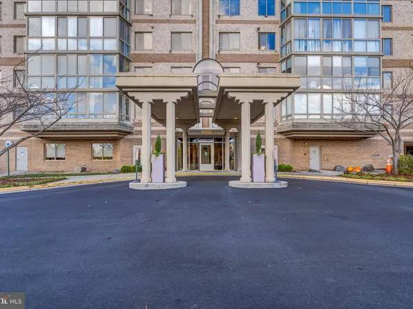 19355 Cypress Ridge Ter Unit 1006, Lansdowne, VA 20176